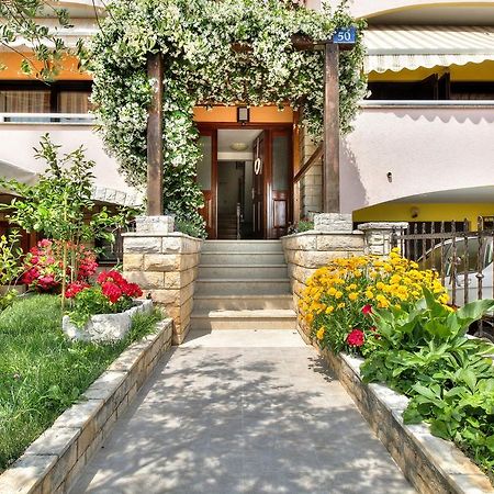 Apartment Roko Umag Extérieur photo
