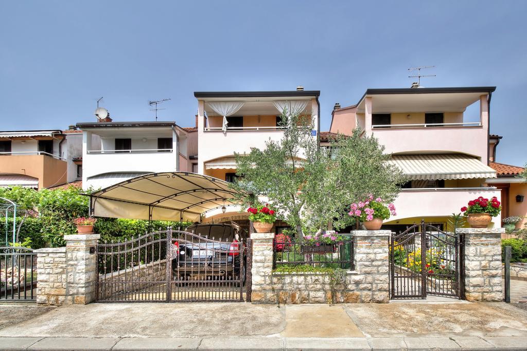 Apartment Roko Umag Extérieur photo