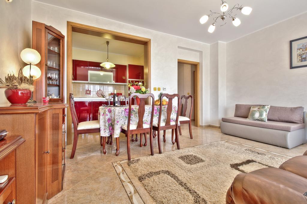 Apartment Roko Umag Extérieur photo